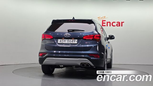 Hyundai Santafe Diesel 2.0 2WD Exclusive Special — пробег 137 576 км — фото 4 из 5