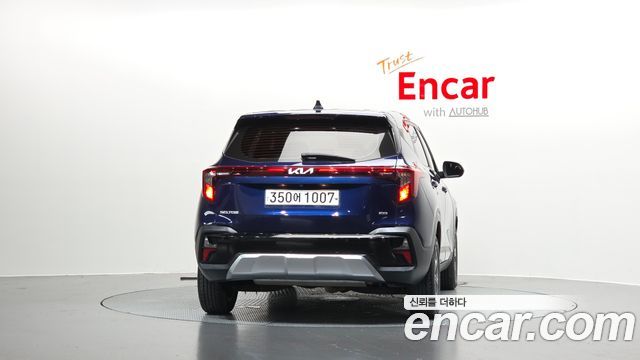 Kia Seltos из Кореи Encar