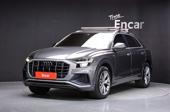 Audi Q8 50 TDI Quattro Premium — пробег 210 238 км — фото 1 из 5