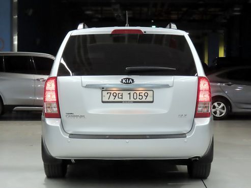 Kia Carnival Grand Carnival GLX Deluxe — пробег 132 759 км — фото 4 из 5