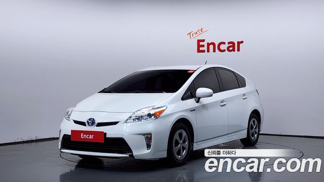 Toyota Prius из Кореи Encar