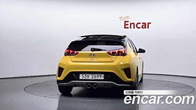Hyundai Veloster 1.6 Turbo Sport Core — пробег 70 991 км — фото 4 из 5