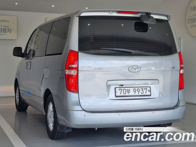 Hyundai Starex 12-Seater Wagon Modern — пробег 144 743 км — фото 5 из 5
