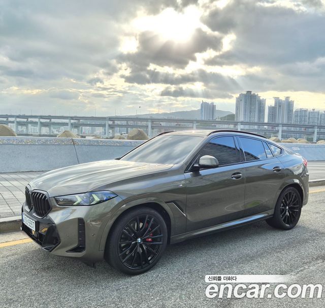 BMW X6 xDrive40d M Sport Online Exclusive — пробег 5 000 км — фото 2 из 5