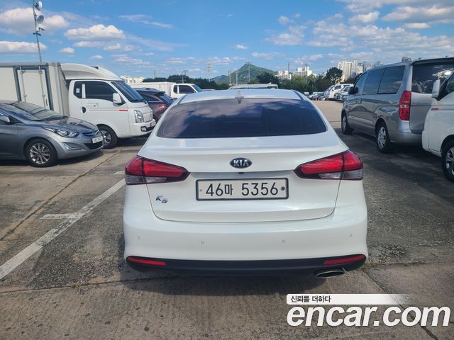 Kia K3 из Кореи Encar