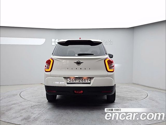 Ssangyong TIBOLI 1.6 RX 4WD — пробег 57 101 км — фото 2 из 5