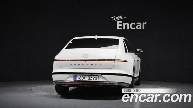 Hyundai Grandeur из Кореи Encar