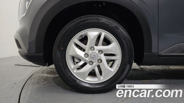 Hyundai Venue 1,6 Premium — пробег 13 321 км — фото 5 из 5