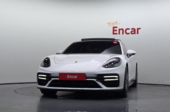 Porsche Panamera 4.0 GTS — пробег 56 942 км — фото 3 из 5