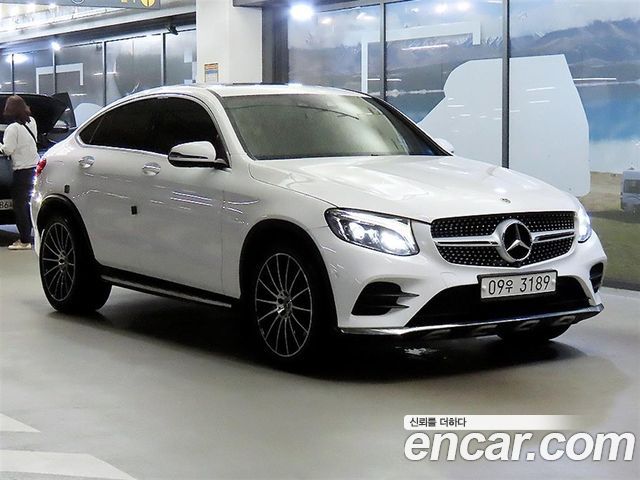 Mercedes-Benz GLC-Class GLC300 4MATIC AMG Line Coupe — пробег 123 631 км — фото 1 из 5