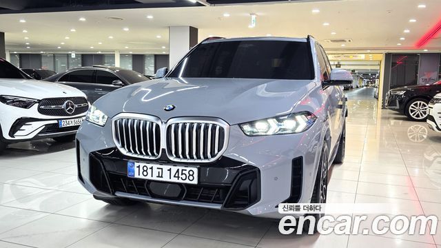 BMW X5 xDrive 40i M Sport — пробег 8 096 км — фото 1 из 5