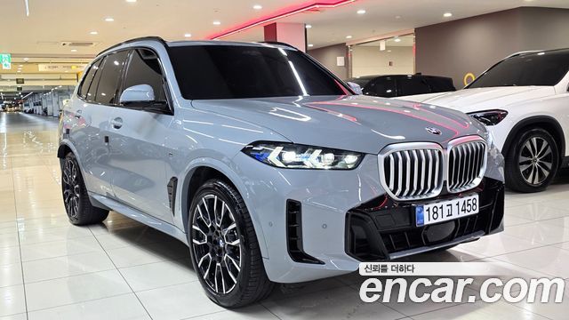 BMW X5 xDrive 40i M Sport — пробег 8 096 км — фото 2 из 5