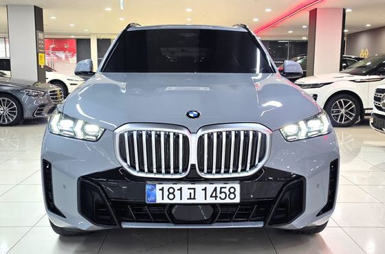 BMW X5 xDrive 40i M Sport — пробег 8 096 км — фото 3 из 5