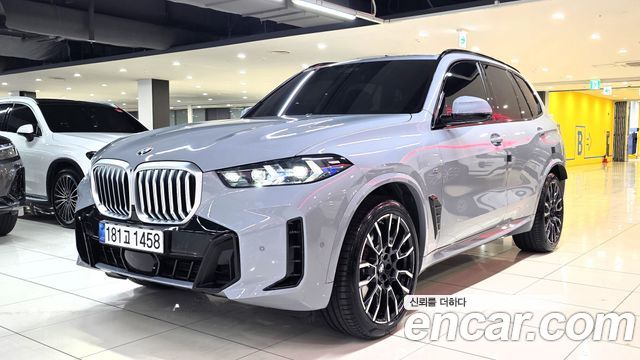 BMW X5 xDrive 40i M Sport — пробег 8 096 км — фото 4 из 5