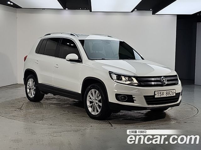 Volkswagen Tiguan 2.0 TDI Comfort 5N — пробег 141 000 км — фото 2 из 5