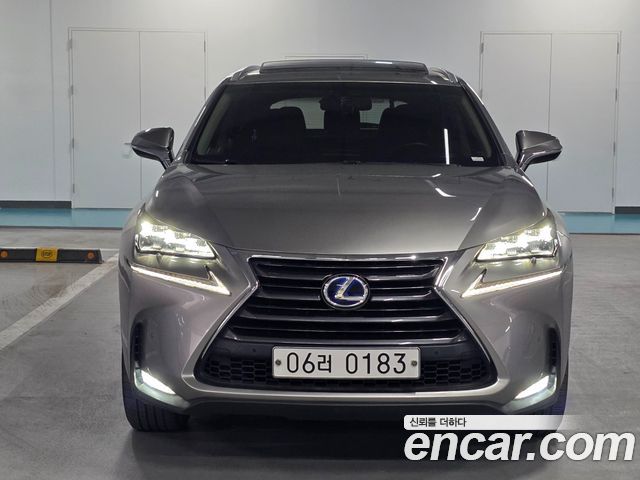 Lexus NX Supreme — пробег 71 860 км — фото 2 из 5