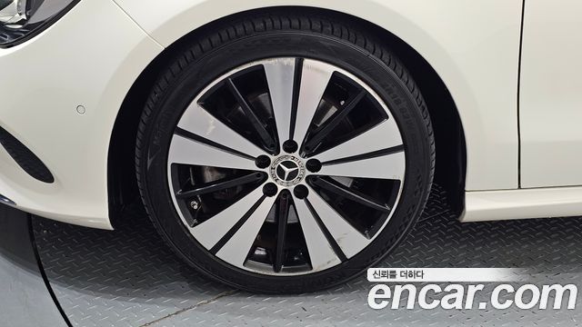 Mercedes-Benz CLA-Class из Кореи Encar