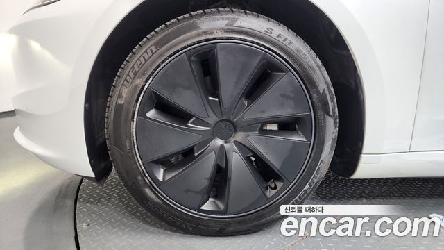 Tesla Model 3 RWD — пробег 62 388 км — фото 5 из 5