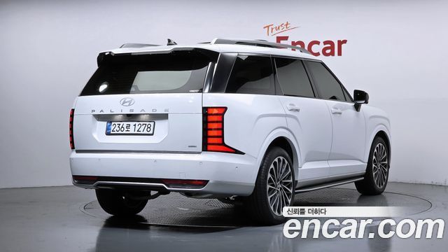Hyundai Palisade HEV 2.5T 4WD 9-Seater Calligraphy — пробег 16 882 км — фото 2 из 5