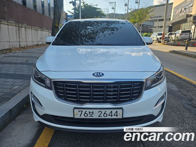 Kia Carnival из Кореи Encar