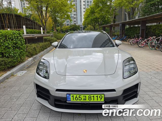 Porsche Panamera 2.9 AWD — пробег 10 809 км — фото 1 из 5