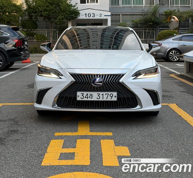 Lexus ES из Кореи Encar