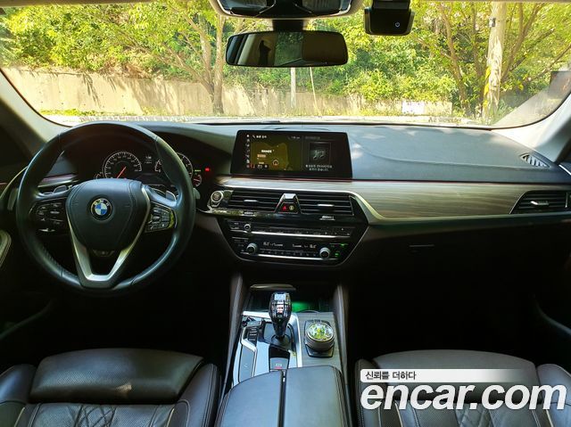 BMW 5-Series 530i Luxury Plus — пробег 114 706 км — фото 5 из 5