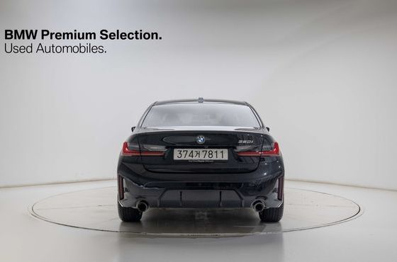 BMW 3-Series 320i M Sport — пробег 8 132 км — фото 4 из 5