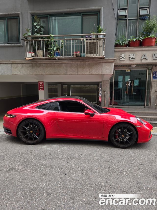 Porsche 911 Carrera S — пробег 58 400 км — фото 3 из 5