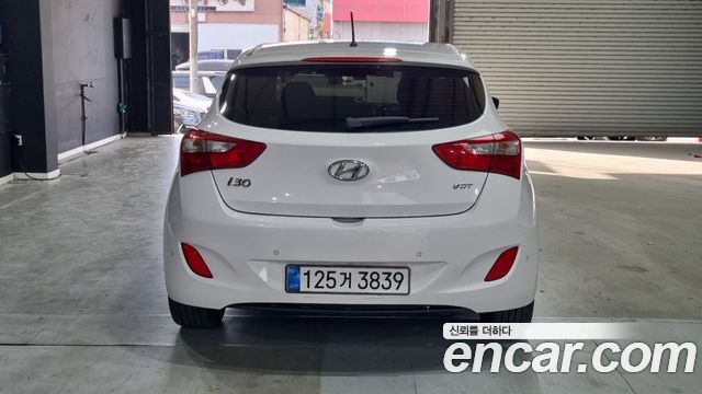 Hyundai i30 Diesel 1.6 VGT Unique — пробег 162 335 км — фото 4 из 5