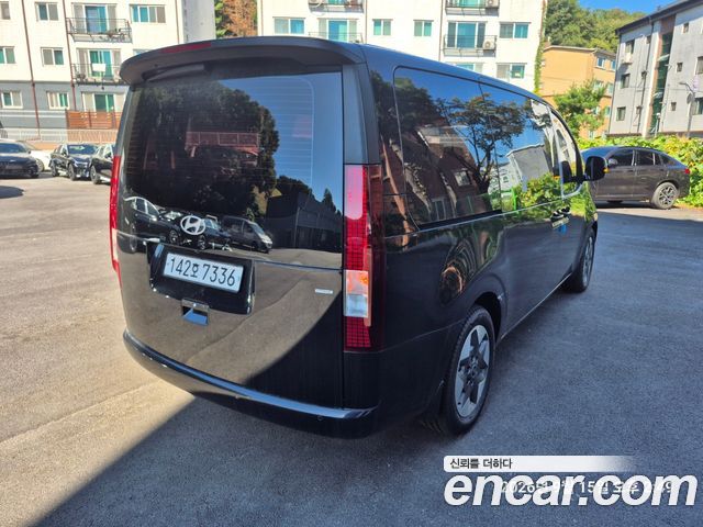 Hyundai Staria из Кореи Encar