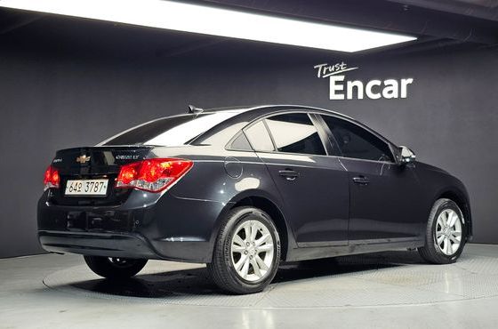 Chevrolet (Daewoo) Cruze 1.8 LT+ Leather Package — пробег 74 455 км — фото 2 из 5