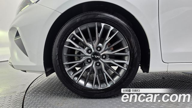 Kia K3 из Кореи Encar