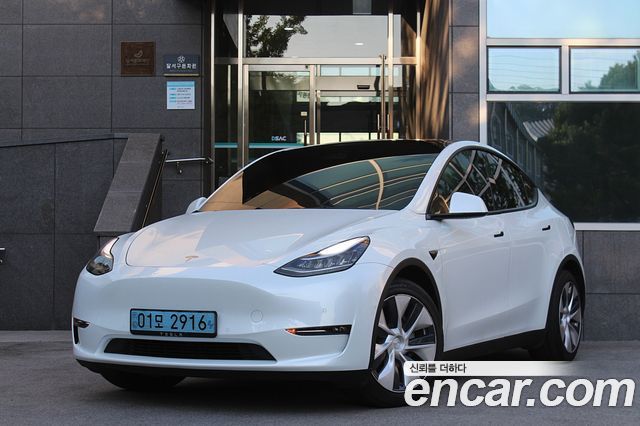 Tesla Model Y Premium Long Range AWD — пробег 149 800 км — фото 1 из 5