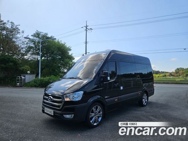 Hyundai Solati 16-seater Deluxe — пробег 6 850 км — фото 1 из 5