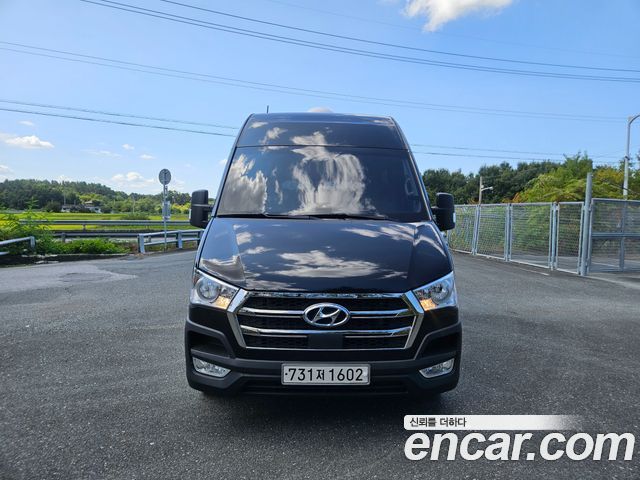 Hyundai Solati 16-seater Deluxe — пробег 6 850 км — фото 2 из 5