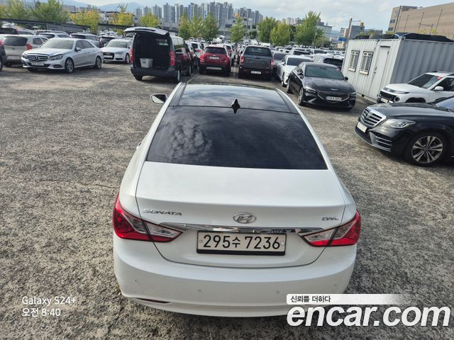 Hyundai Sonata CVVL Premium — пробег 141 326 км — фото 4 из 5