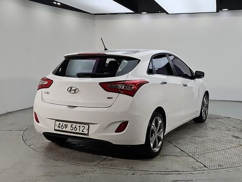 Hyundai i30 1.6 GDI Extreme — пробег 101 328 км — фото 4 из 5