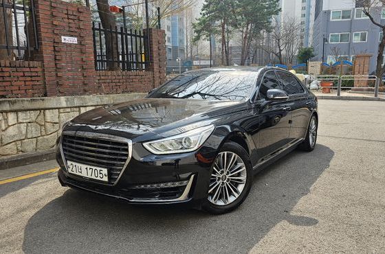 Genesis EQ900 3.3 T-GDI Luxury — пробег 240 000 км — фото 1 из 5