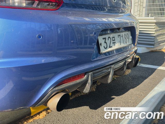 Volkswagen Scirocco 2.0 TSI R — пробег 194 500 км — фото 4 из 5