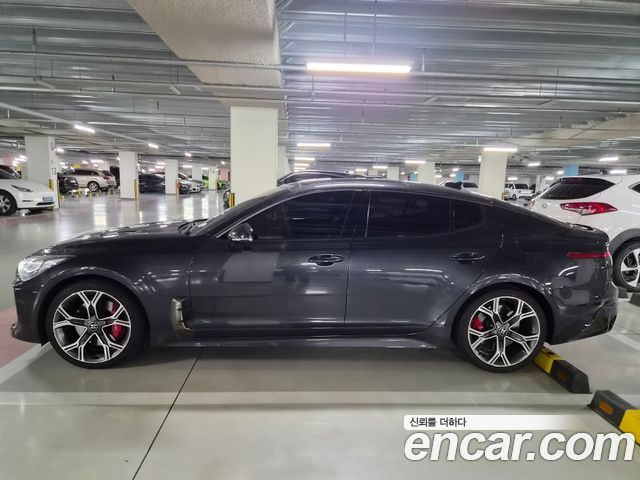 Kia Stinger 3.3 Turbo AWD GT — пробег 214 000 км — фото 3 из 5