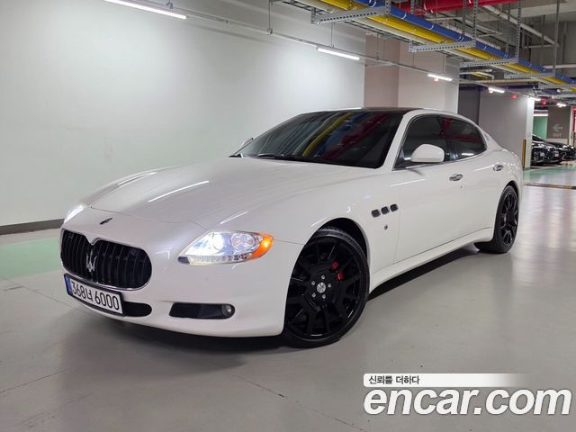 Maserati Quattroporte 4.2 V8 — пробег 103 000 км — фото 3 из 5