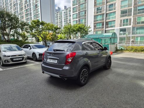 Ssangyong KORANDO 2.0 CVT 2WD Deluxe — пробег 189 900 км — фото 2 из 5