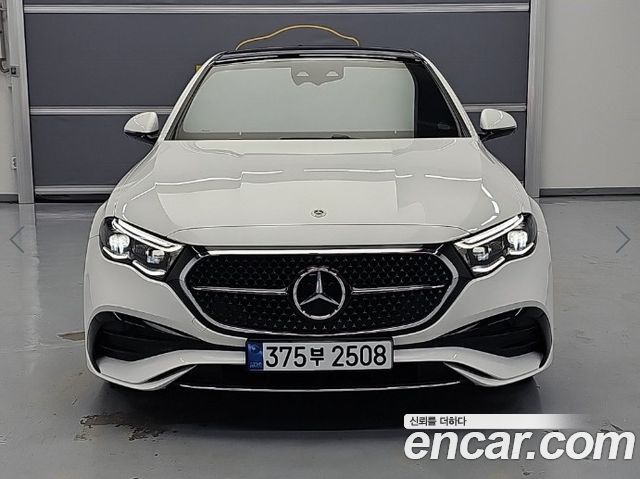 Mercedes-Benz E-Class E300 4MATIC AMG Line — пробег 18 039 км — фото 2 из 5