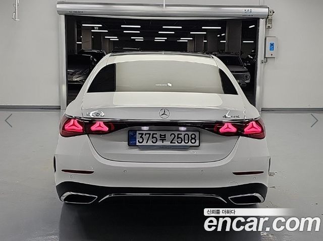 Mercedes-Benz E-Class E300 4MATIC AMG Line — пробег 18 039 км — фото 3 из 5