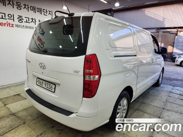 Hyundai Starex 3-Seater VAN Smart Special — пробег 116 540 км — фото 5 из 5