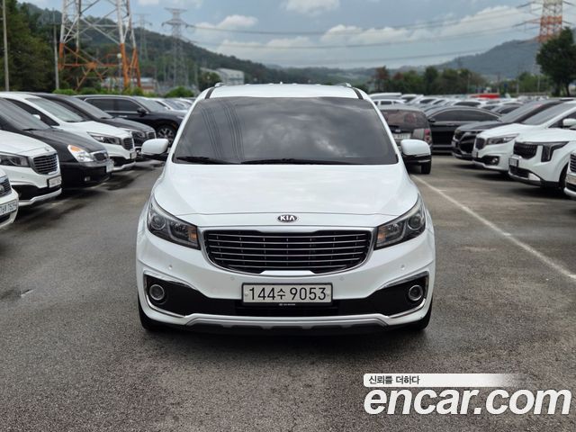 Kia Carnival из Кореи Encar
