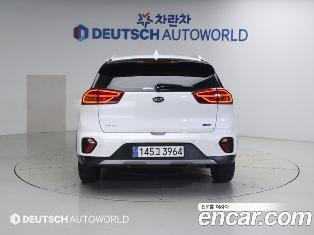 Kia Niro 1.6 HEV Prestige — пробег 123 787 км — фото 4 из 5