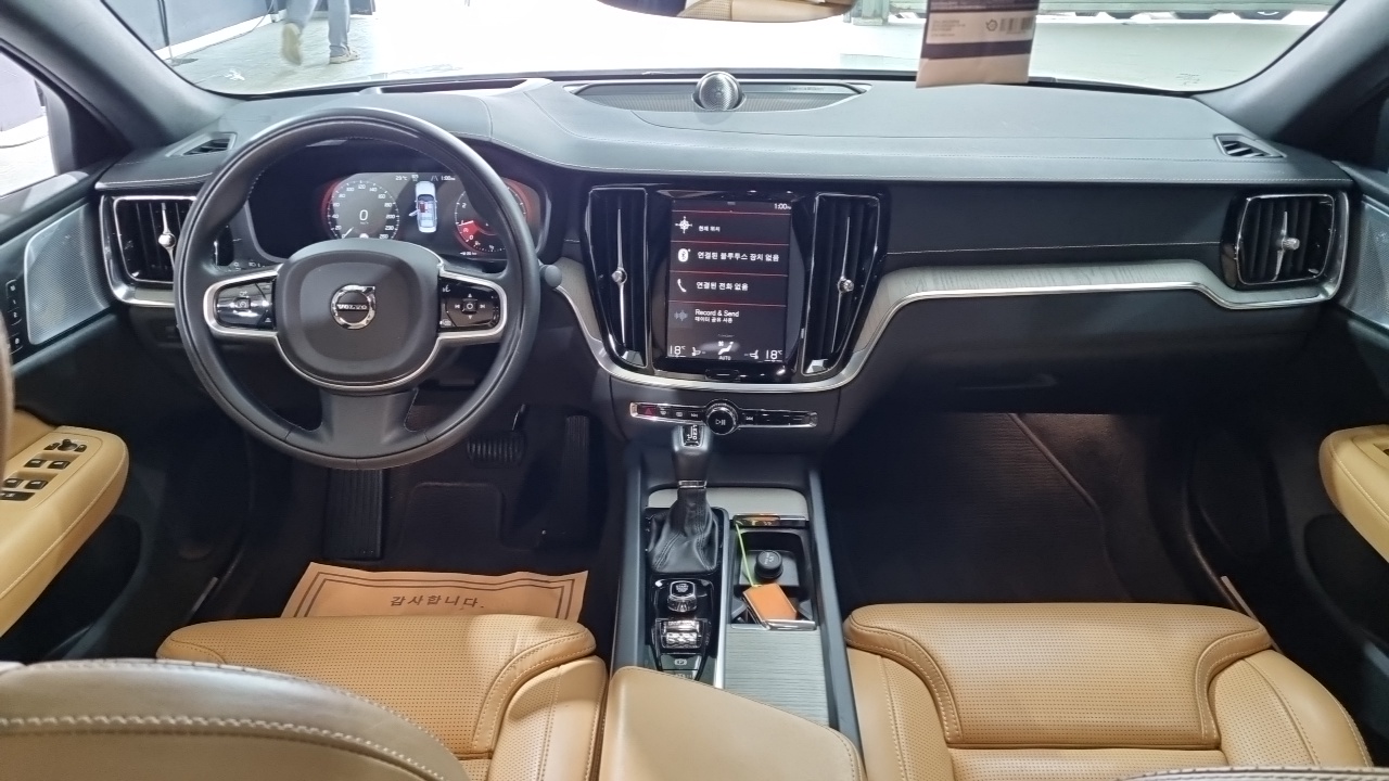 Volvo S60 из Кореи Encar