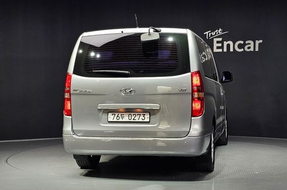 Hyundai Starex Wagon 12-Seater Smart — пробег 91 905 км — фото 4 из 5